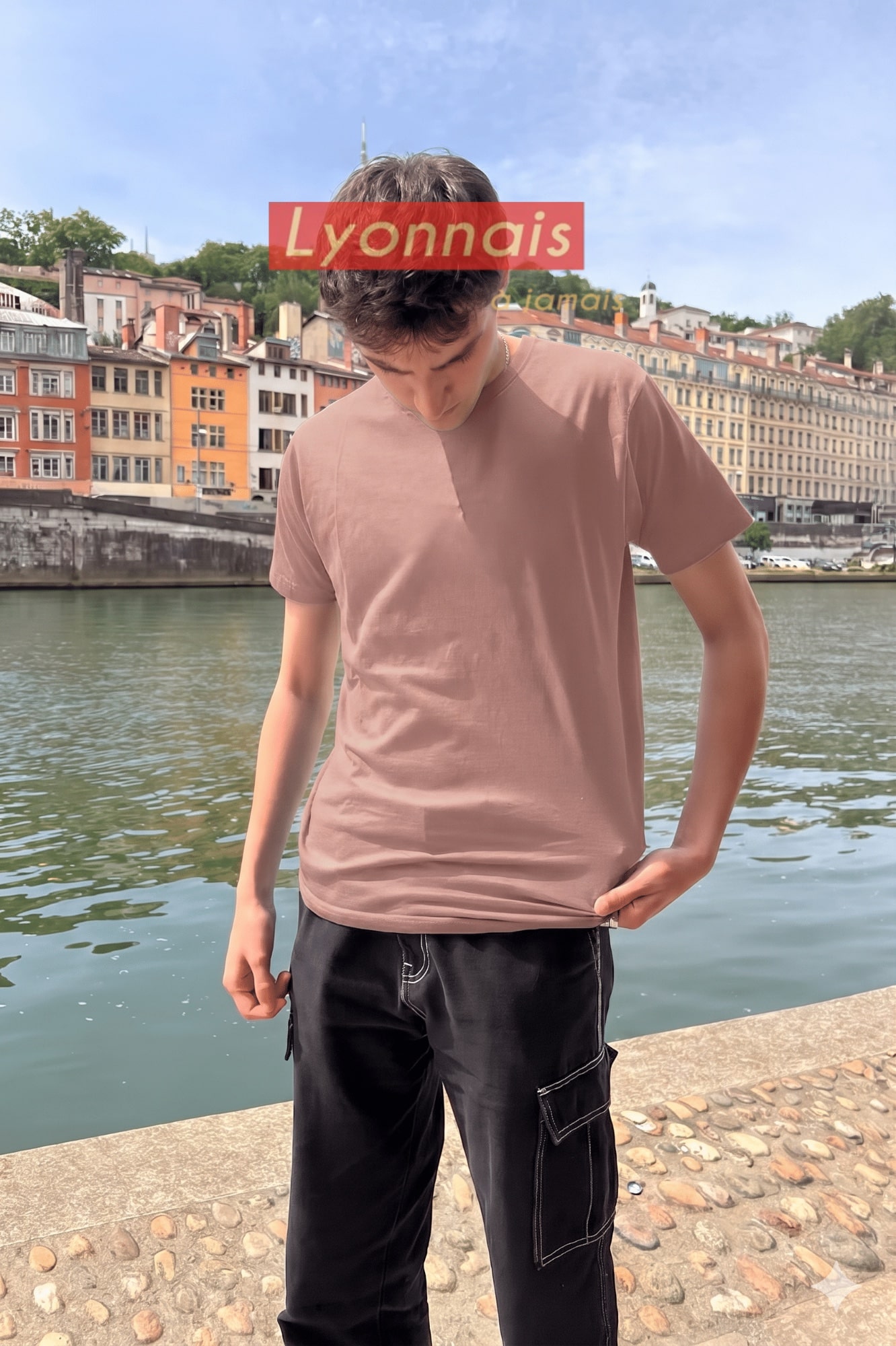 T-Shirt Homme – Lyonnais À Jamais — Rose Poudre (face)