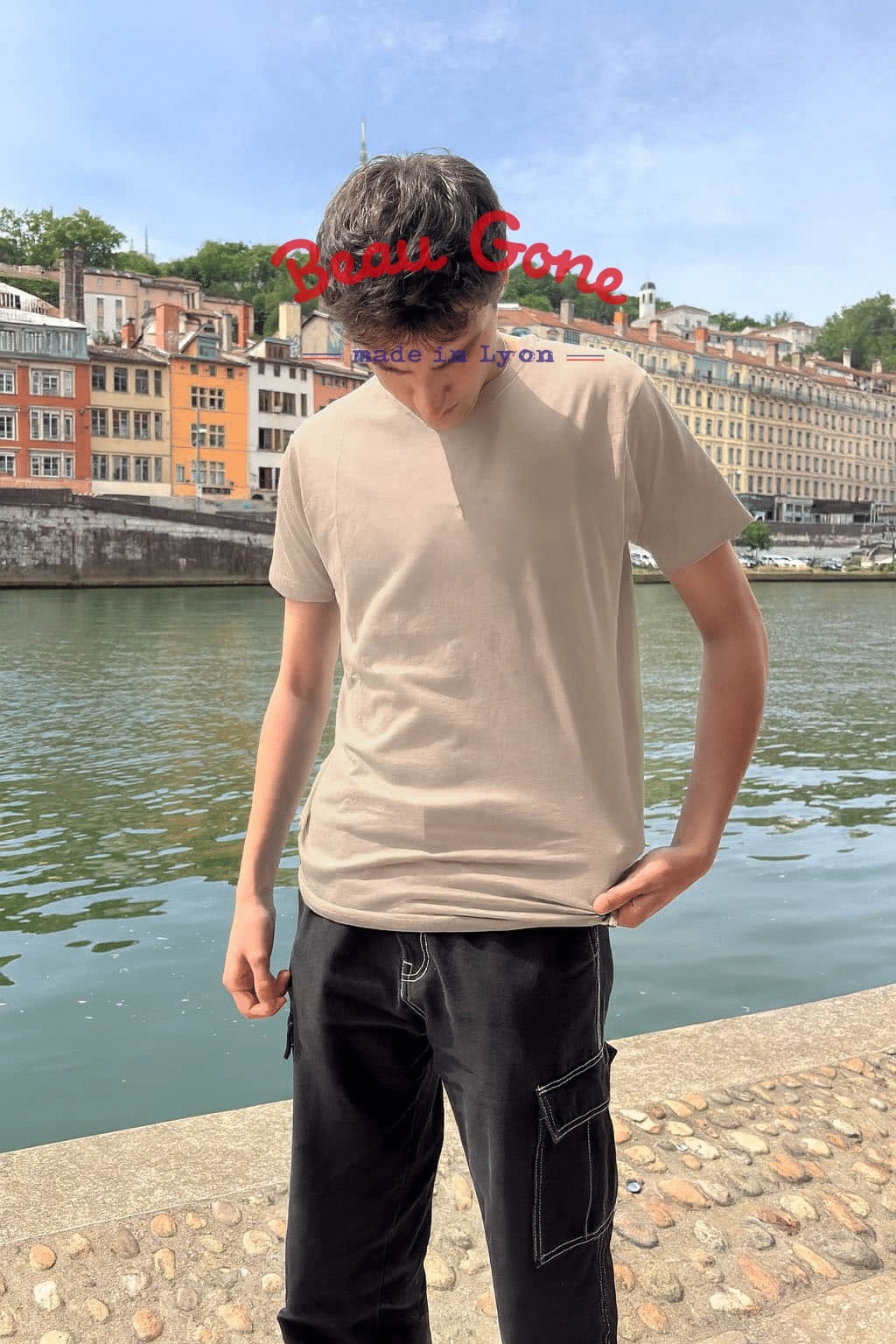 T-Shirt Homme – Beau Gone — Sable (face)