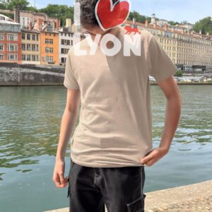 T-Shirt Homme – I Love Lyon Blanc — Sable (face)