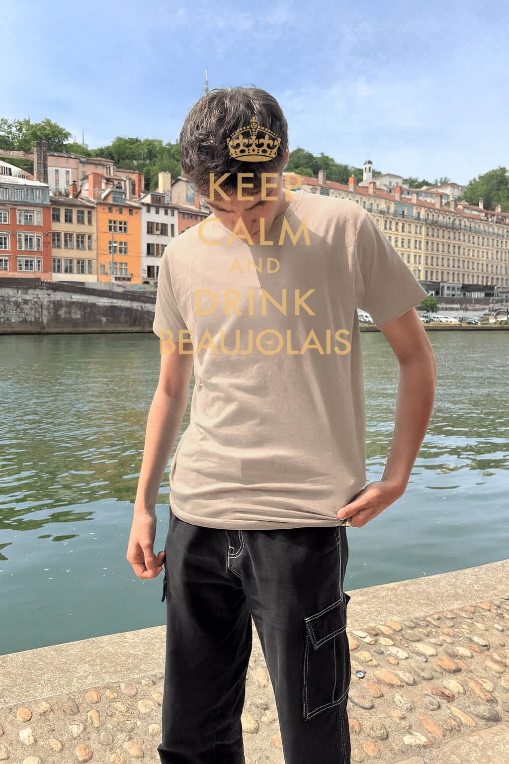 T-Shirt Homme – Keep Calm And Drink Beaujolais — Sable (face)
