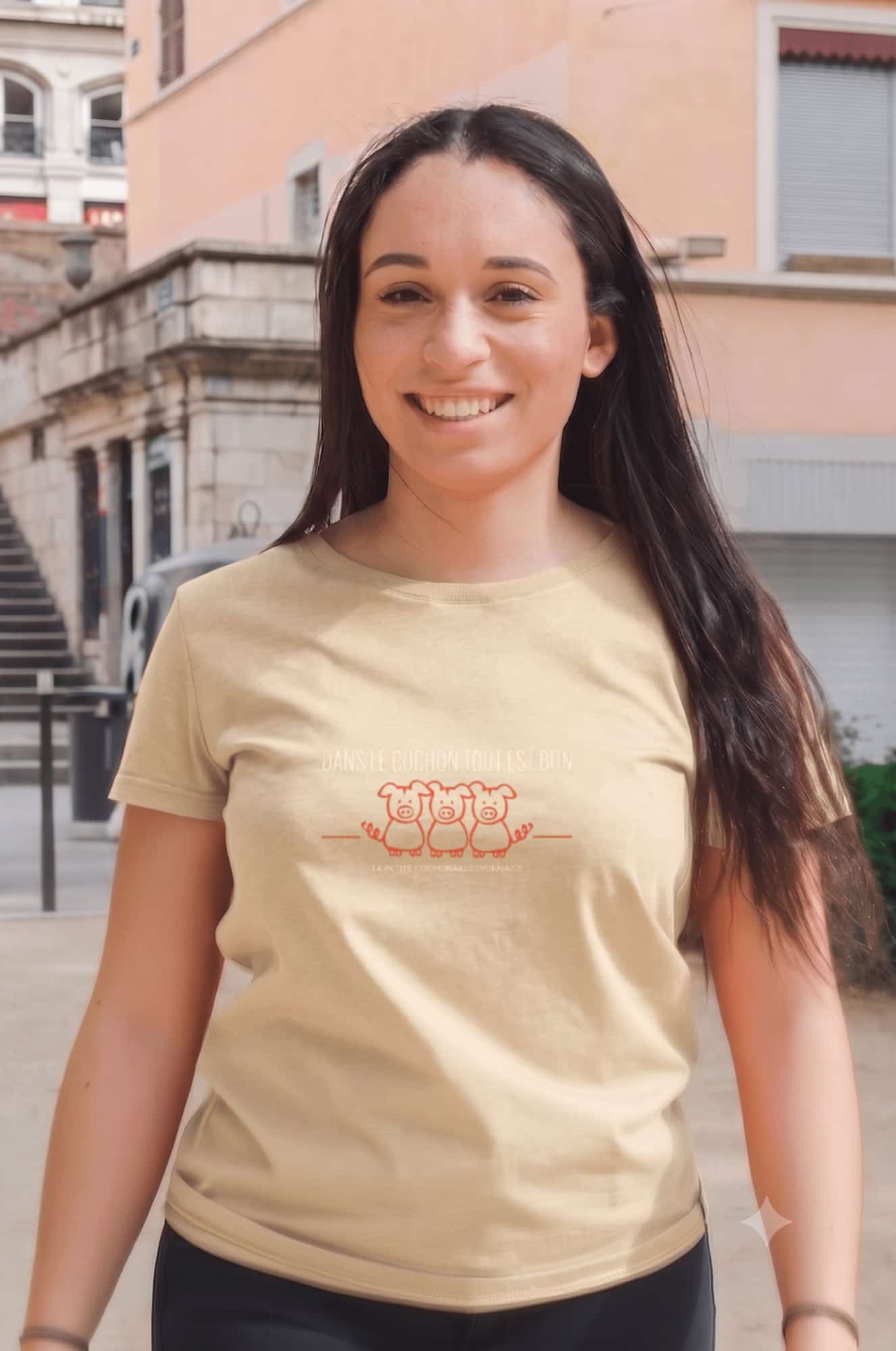 T-Shirt Femme – Dans Le Cochon Tout Est Bon Blanc — Crème (face)