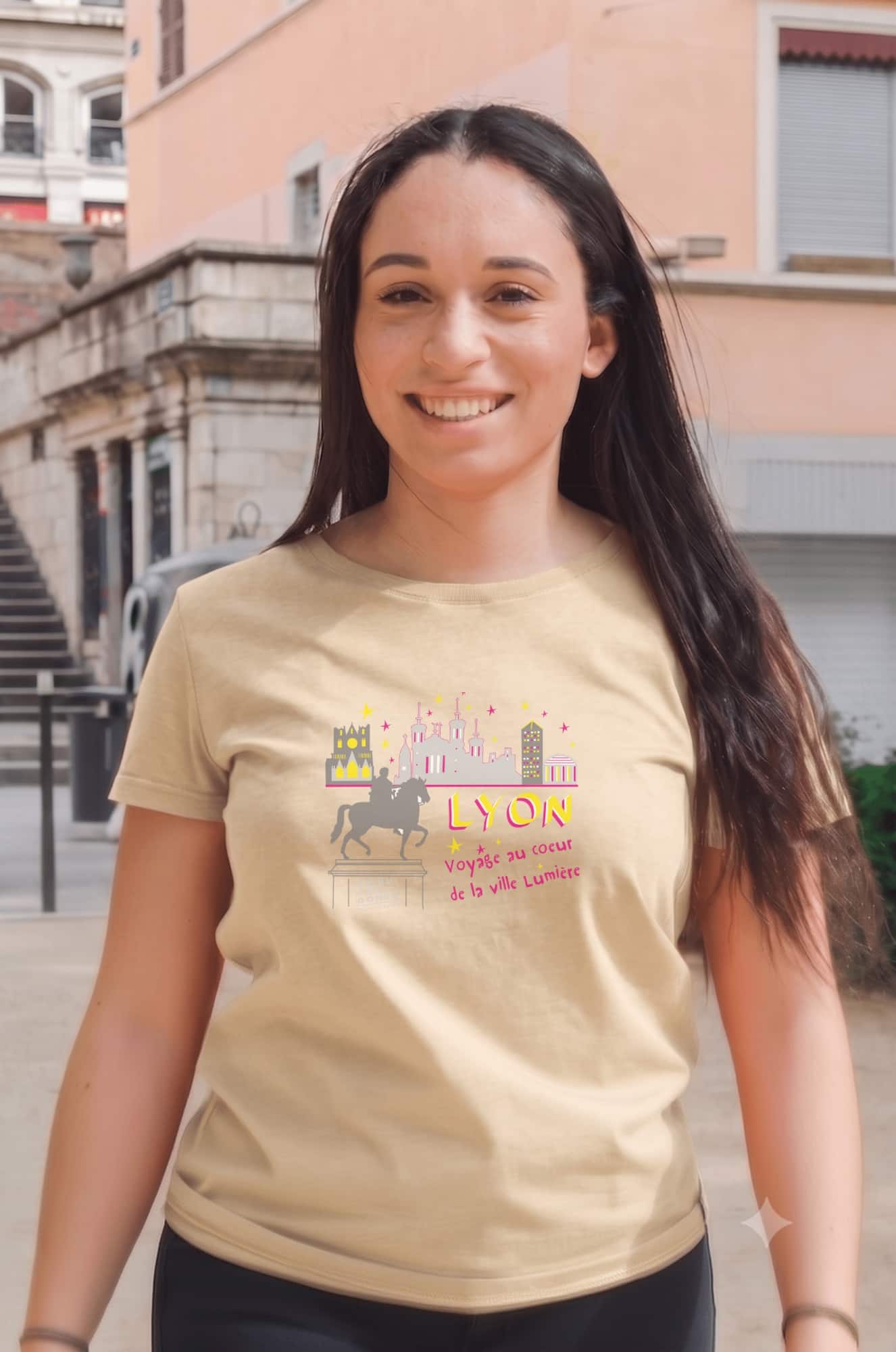 T-Shirt Femme – Lyon Voyage Ville Lumiere — Crème (face)