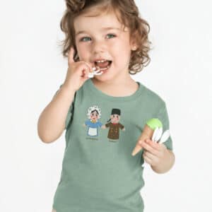 T-Shirt Bébé – Guignol Et La Madelon Blanc — motif Foncé — MossGreen (face)