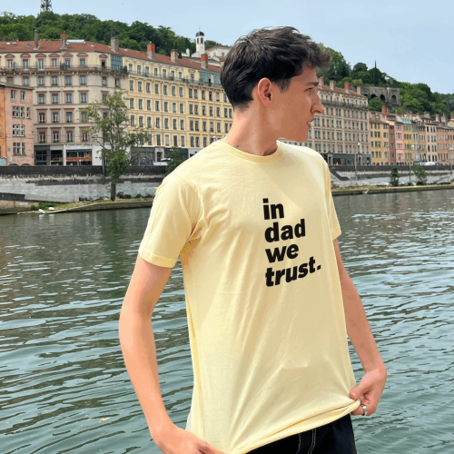 tshirt jaune